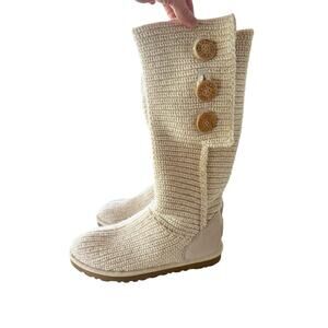UGG Australia Classic Cardy knit boots in a beige color Size 9 US